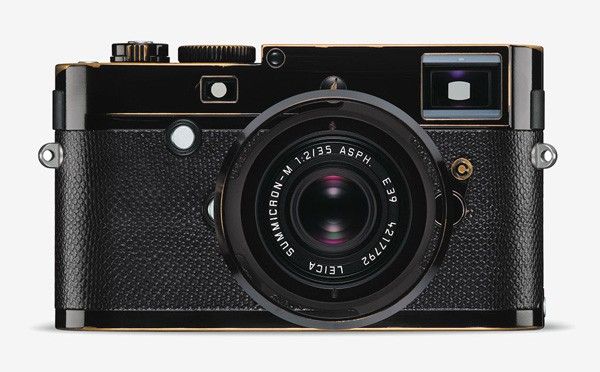 Leica MP là chiếc máy ảnh film Leica hội tụ đầy đủ tinh hoa của tất cả các dòng máy Rangefinder.