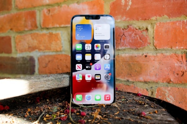 iPhone 13 Pro Max bị nóng máy