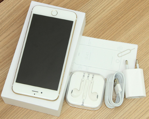 Hãy sử dụng bộ sạc chính hãng với iPhone 6 Plus