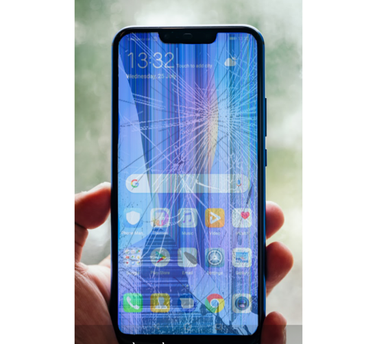 Huawei Nova 3i bị sọc màn hình