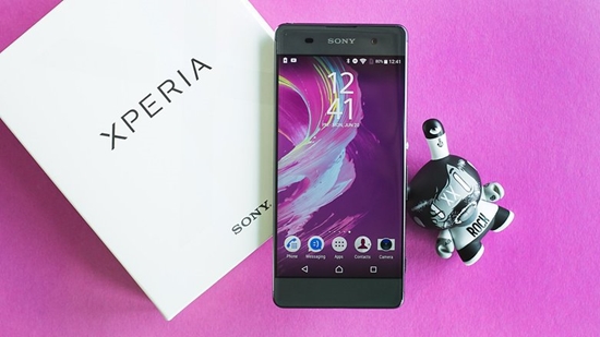 Sony XA khong len man hinh