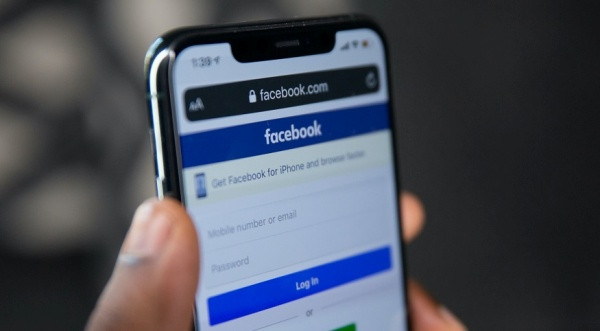 Nguyên nhân khiến iPhone không copy paste Facebook được