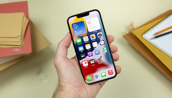 Lý do  iPhone 13 Pro bị đơ