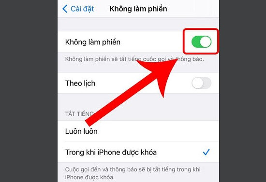 iPhone 12 đang bật chế độ không làm phiền