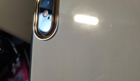 Nguyên nhân khiến iPhone XS Max mất đèn Flash