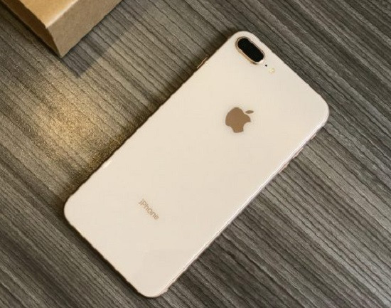 Để iPhone 8 Plus “nghỉ ngơi”