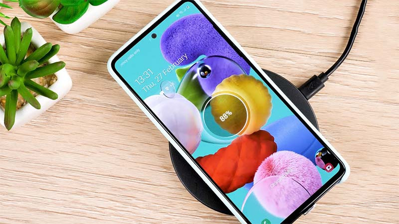 Tại sao Samsung A51 không sạc được