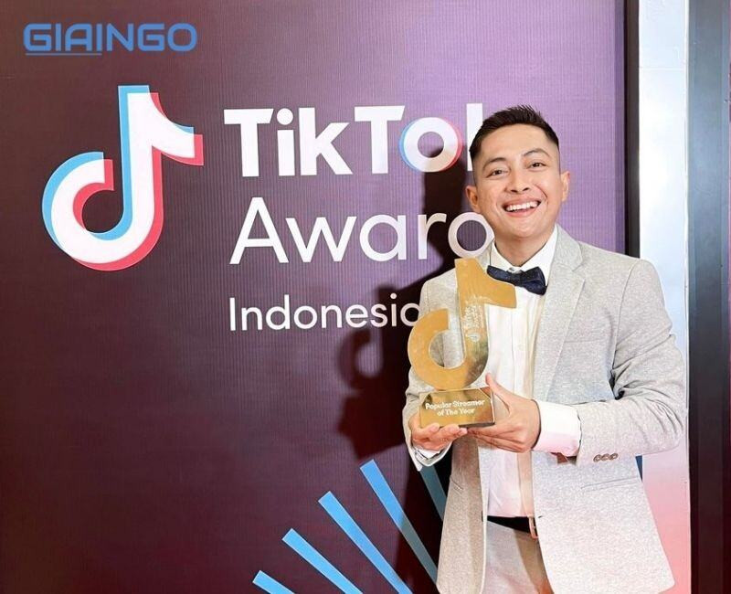 Adi Syahreza là ai