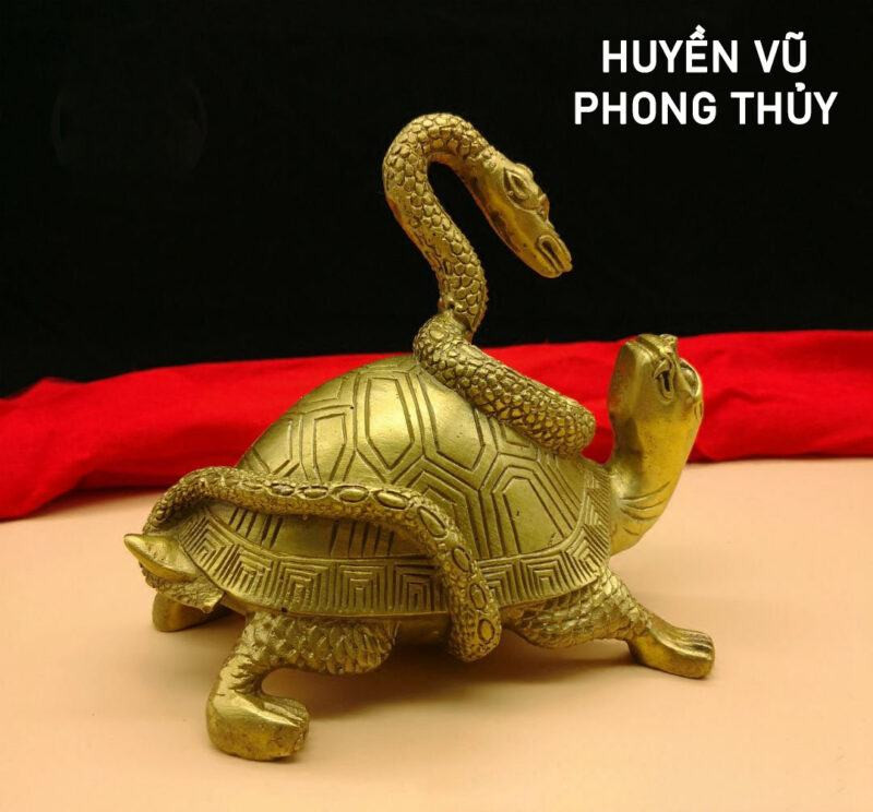 Huyền Vũ là con gì?