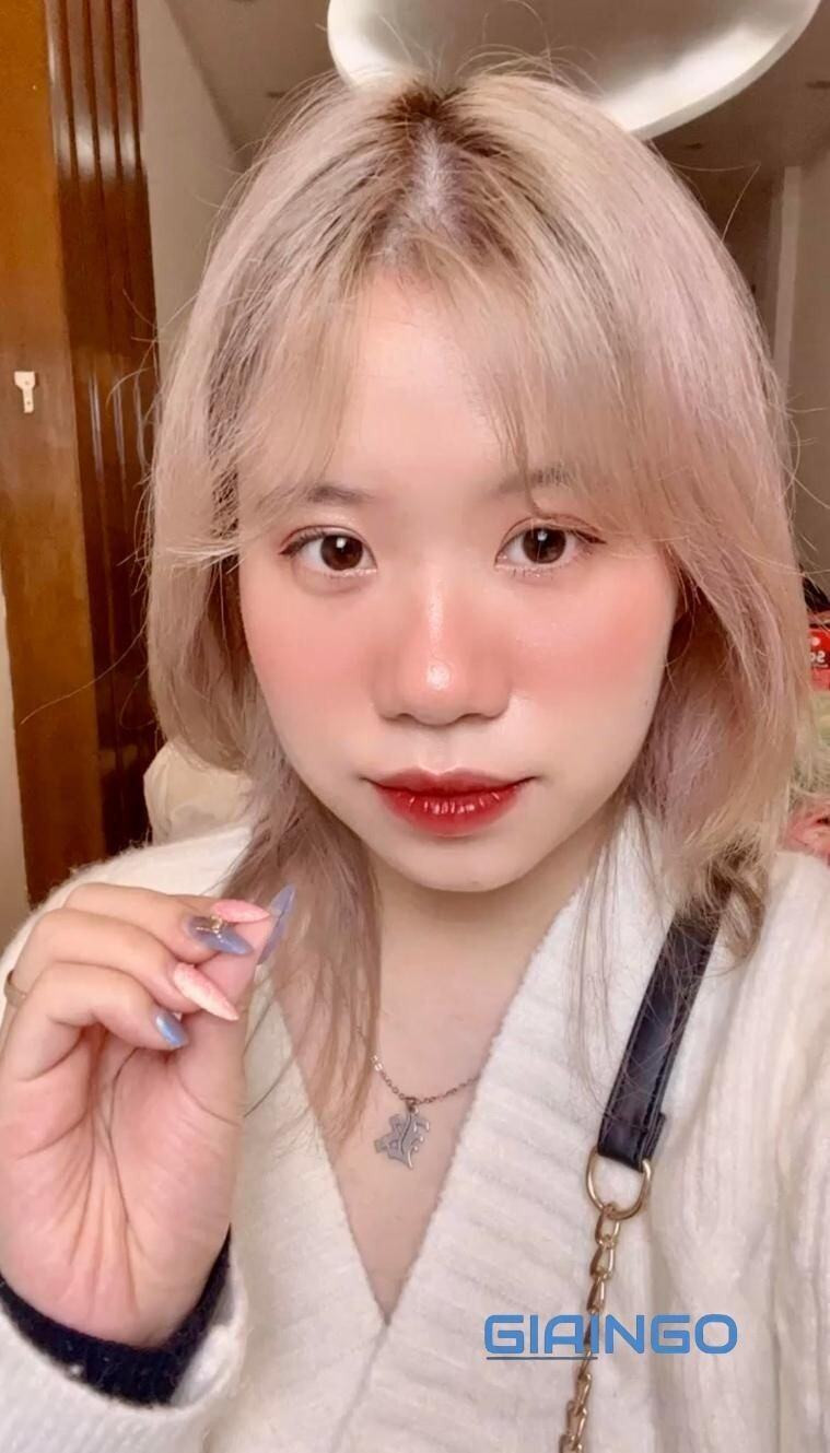 ly biết tuốt là ai