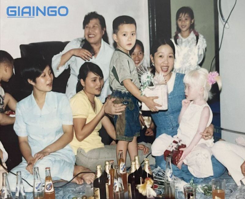 Ngô Thúy Quỳnh là ai? Profile lạ của 'người mẫu bạch tạng' đầu tiên ở Việt Nam