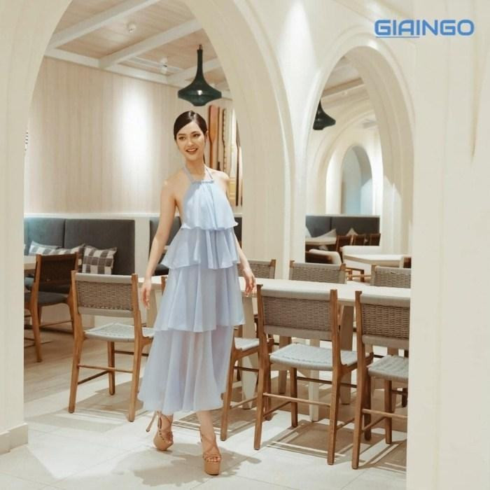 Nông Thúy Hằng cao bao nhiêu