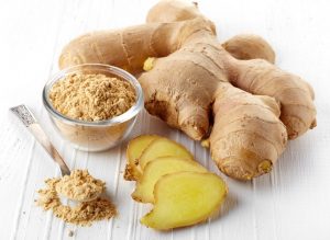 Tẩy da chết môi bằng gừng