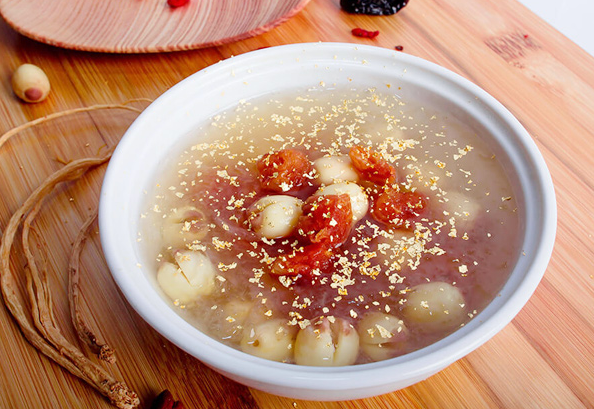 Chè tổ yến hạt sen táo đỏ