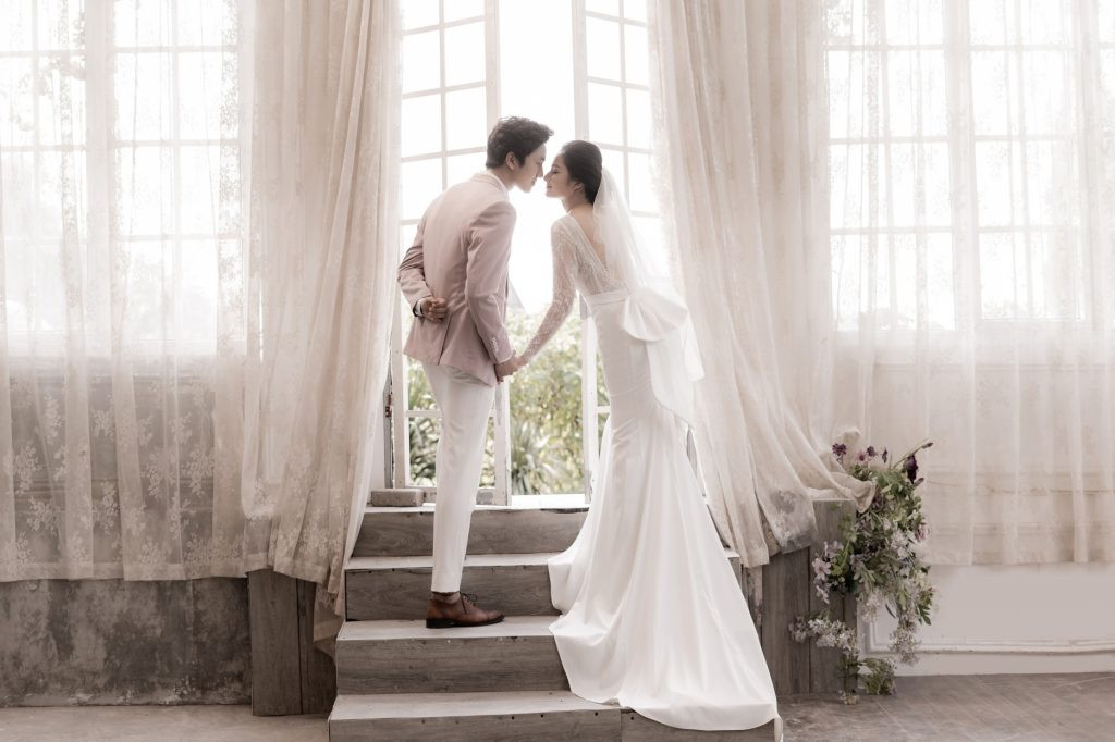 stt hay khi đăng ảnh cưới